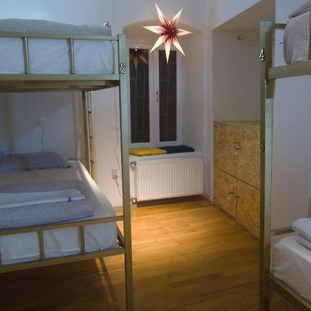 Friends Hostel 第比利斯 外观 照片