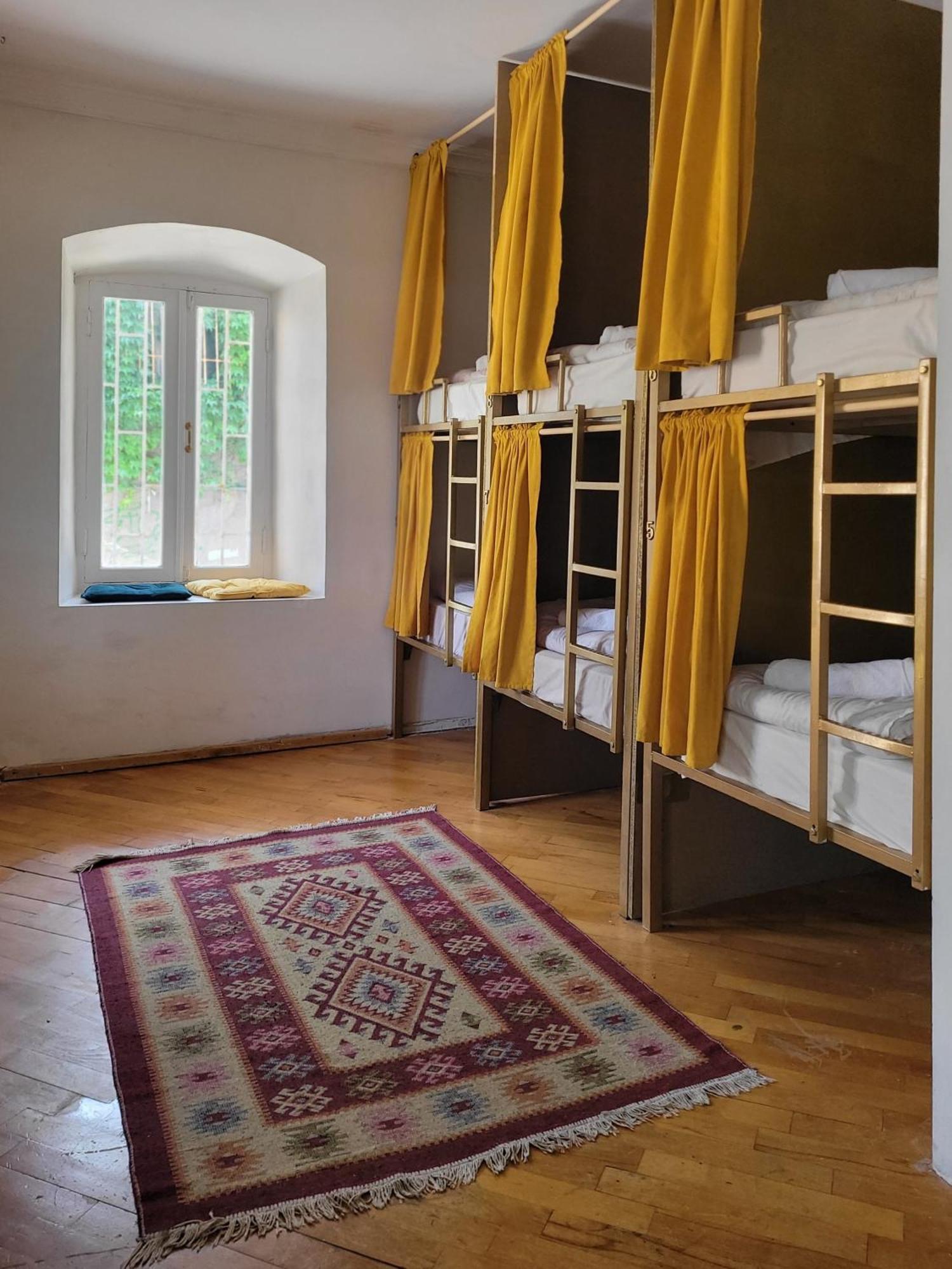 Friends Hostel 第比利斯 外观 照片