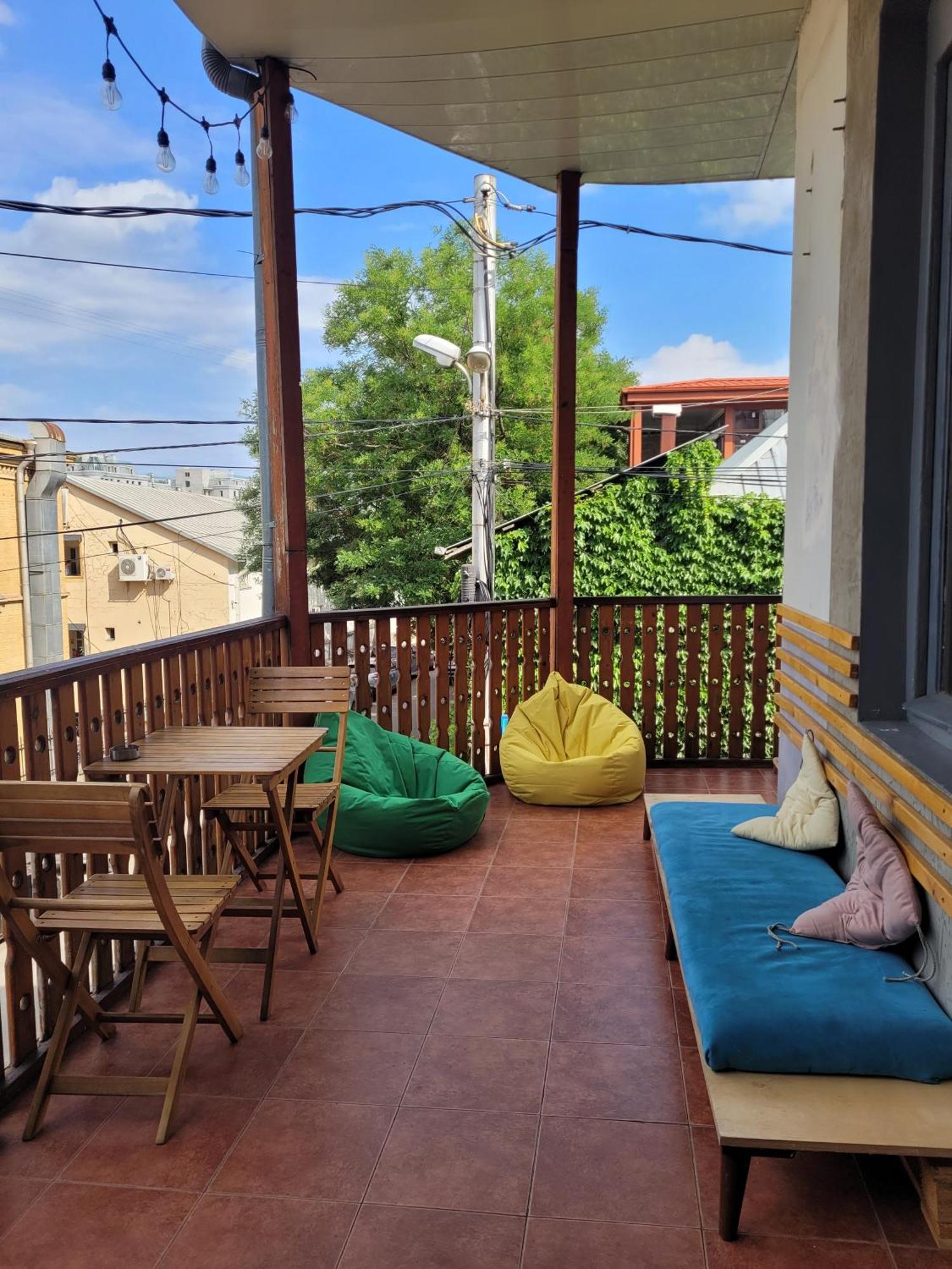 Friends Hostel 第比利斯 外观 照片