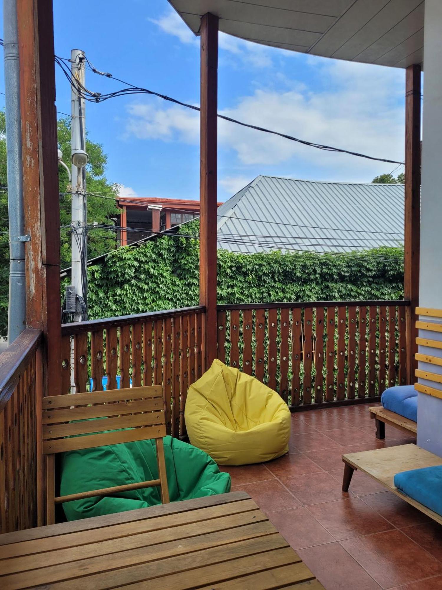 Friends Hostel 第比利斯 外观 照片